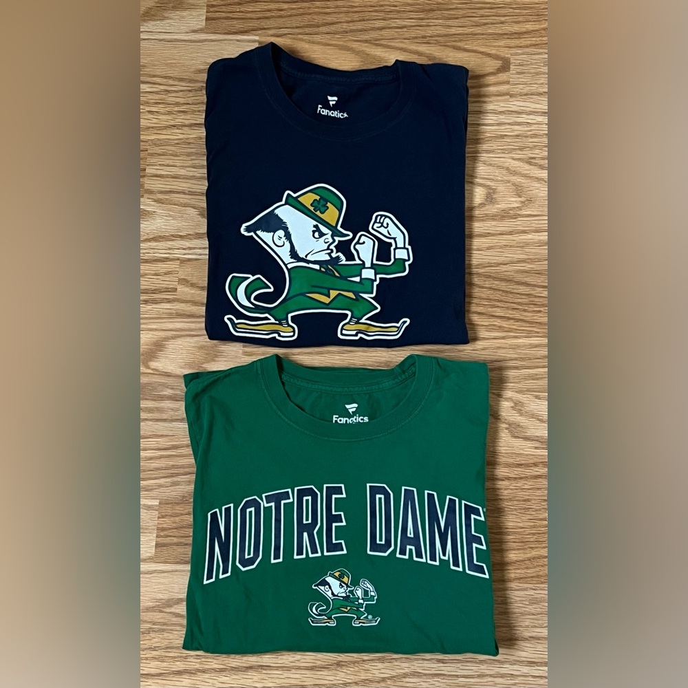 🏈 Notre Dame Fighting Irish Fanatics T-Shirt Bundle (Set of 2)Size small